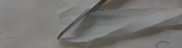 Cut the head end at a 45 degree angle.