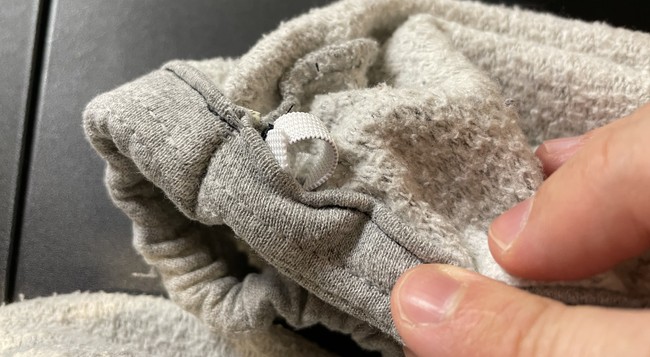 Feed the elastic back in